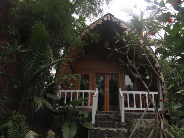 Bed and Breakfast Bale Jukung Танджунг Экстерьер фото